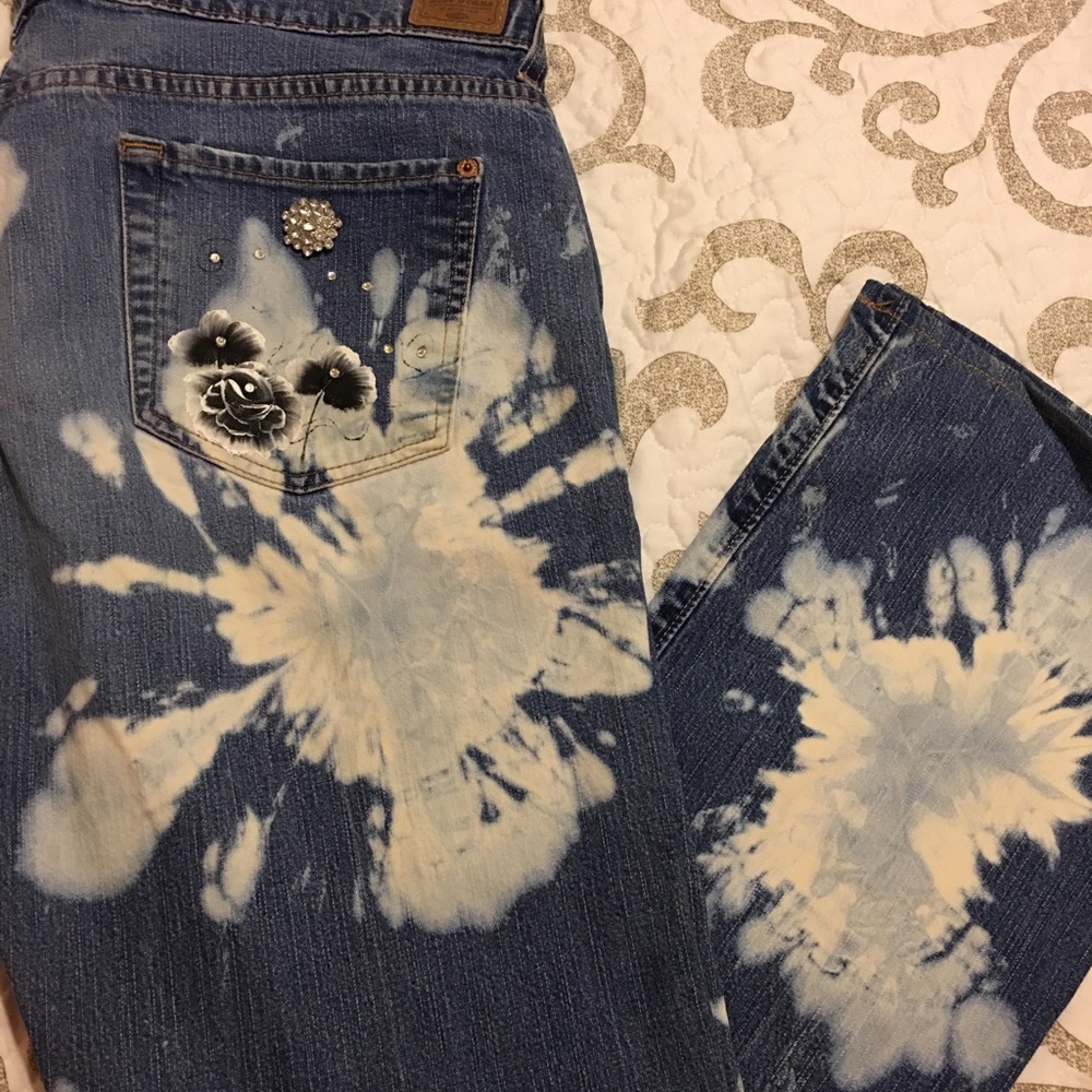 Original Old Navy distressed Jeans size 16